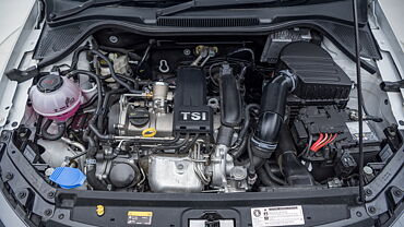 Discontinued Volkswagen Vento 2015 Engine Bay