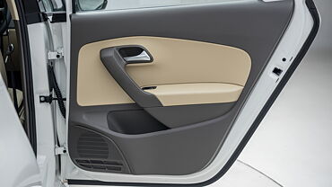 Volkswagen Vento [2015-2019] Interior