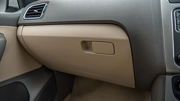 Volkswagen Vento [2015-2019] Interior