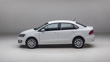 Discontinued Volkswagen Vento 2015 Left Side View