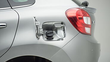 Maruti Suzuki Baleno [2015-2019] Fuel Lid Cover