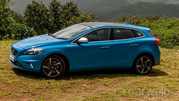 Discontinued Volvo V40 2015 Left Side View