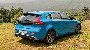 Discontinued Volvo V40 2015 Right Rear Three Quarter