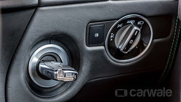 Discontinued Mercedes-Benz G-Class 2013 Interior