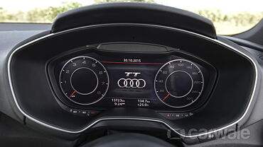 Audi TT Instrument Panel