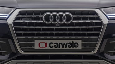 Discontinued Audi Q7 2015 Front Grille