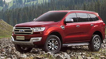Discontinued Ford Endeavour 2016 Left Front Three Quarter