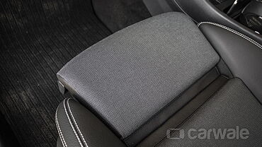 Mercedes-Benz A-Class [2015-2019] Front-Seats