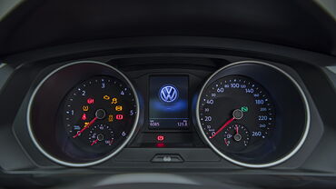 Discontinued Volkswagen Tiguan 2017 Interior