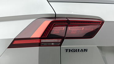 Discontinued Volkswagen Tiguan 2017 Tail Lamps