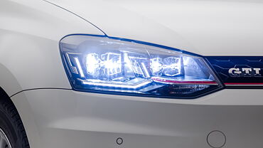 Volkswagen GTI Headlamps
