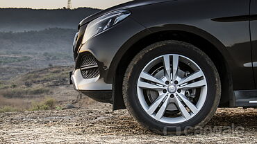 Discontinued Mercedes-Benz GLE 2015 Wheels-Tyres