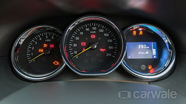 Discontinued Renault Duster 2019 Instrument Panel