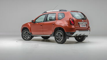Discontinued Renault Duster 2016 Left Rear Three Quarter