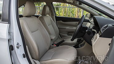 Discontinued Maruti Suzuki Ciaz 2014 Interior