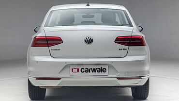 Volkswagen Passat Rear View