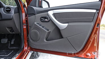 Discontinued Renault Duster 2016 Interior