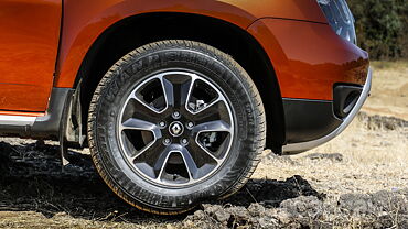 Discontinued Renault Duster 2016 Wheels-Tyres