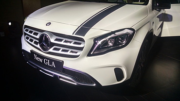 Mercedes gla deals front grill