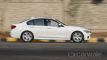 Discontinued BMW 3 Series 2016 Exterior