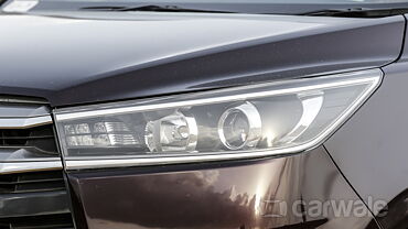 Discontinued Toyota Innova Crysta 2020 Headlamps
