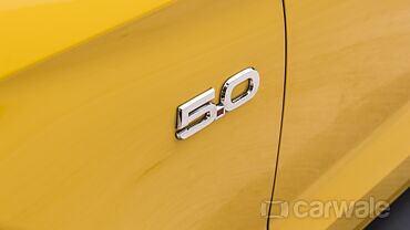 Ford Mustang Badges