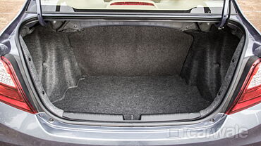 Honda Amaze [2016-2018] Boot Space