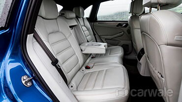 Discontinued Porsche Macan 2014 Rear Seat Space