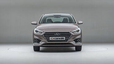 Discontinued Hyundai Verna 2017 Front View