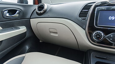 Discontinued Renault Captur 2017 Interior