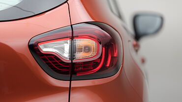 Discontinued Renault Captur 2017 Tail Lamps