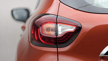 Discontinued Renault Captur 2017 Tail Lamps