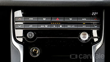 Jaguar XF AC Console