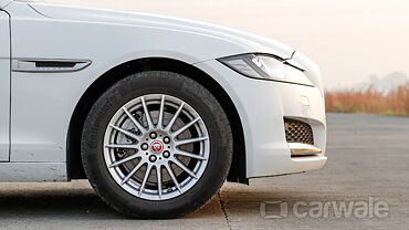 Jaguar XF Wheels-Tyres