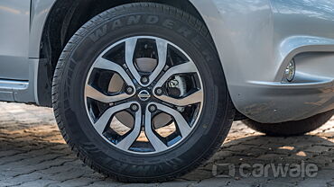 Discontinued Nissan Terrano 2013 Wheels-Tyres