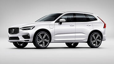 Discontinued Volvo XC60 2017 Right Front Three Quarter