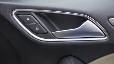 Discontinued Audi Q3 2017 Interior