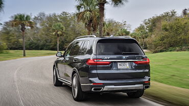 Discontinued BMW X7 2019 Rear View