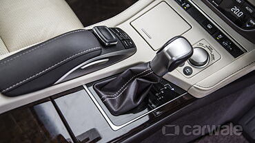 Lexus ES [2017-2018] Interior