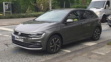 2017 Volkswagen Polo spotted without any camouflage