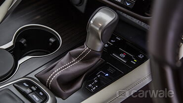Discontinued Lexus RX 2017 Interior
