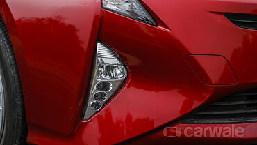 Toyota Prius Headlamps