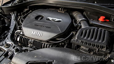 Discontinued MINI Clubman 2016 Engine Bay