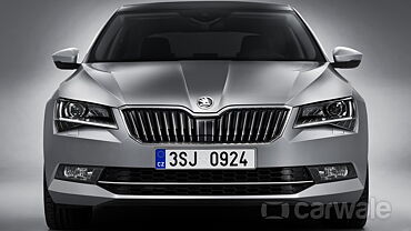 Updated Skoda Superb Picture Gallery