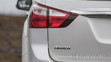 Discontinued Isuzu MU-X 2018 Tail Lamps