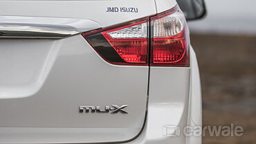 Discontinued Isuzu MU-X 2017 Tail Lamps