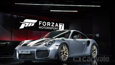 2018 Porsche 911 GT2 RS debuts on Forza