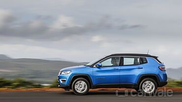 Jeep Compass [2017-2021] Driving