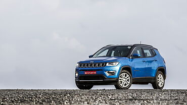 Discontinued Jeep Compass 2017 Left Front Three Quarter