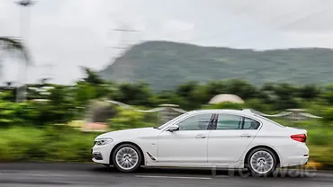 Discontinued BMW 5 Series 2021 Discontinued BMW 5 Series 2021